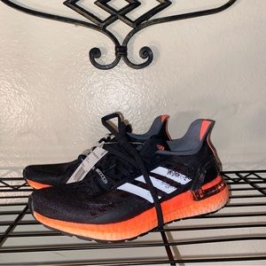 Adidas EG0419 Womens Ultra Boost Pb Running Sneakers Shoes Size 5.5